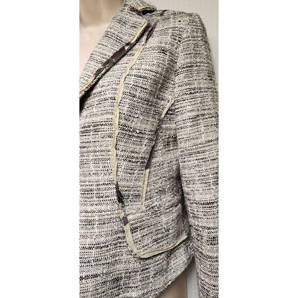The Limited Single Breasted Tweed Suit Jacket Size 2 Color Black/Cream - Picture 6 of 11